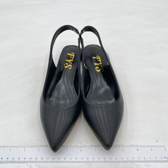 Elegant Black Slingback Flats - Picture 2 of 7